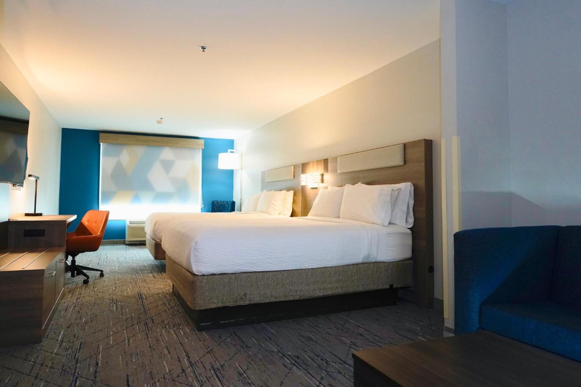 Hotel Express & - Smithfield/selma By Ihg 2*