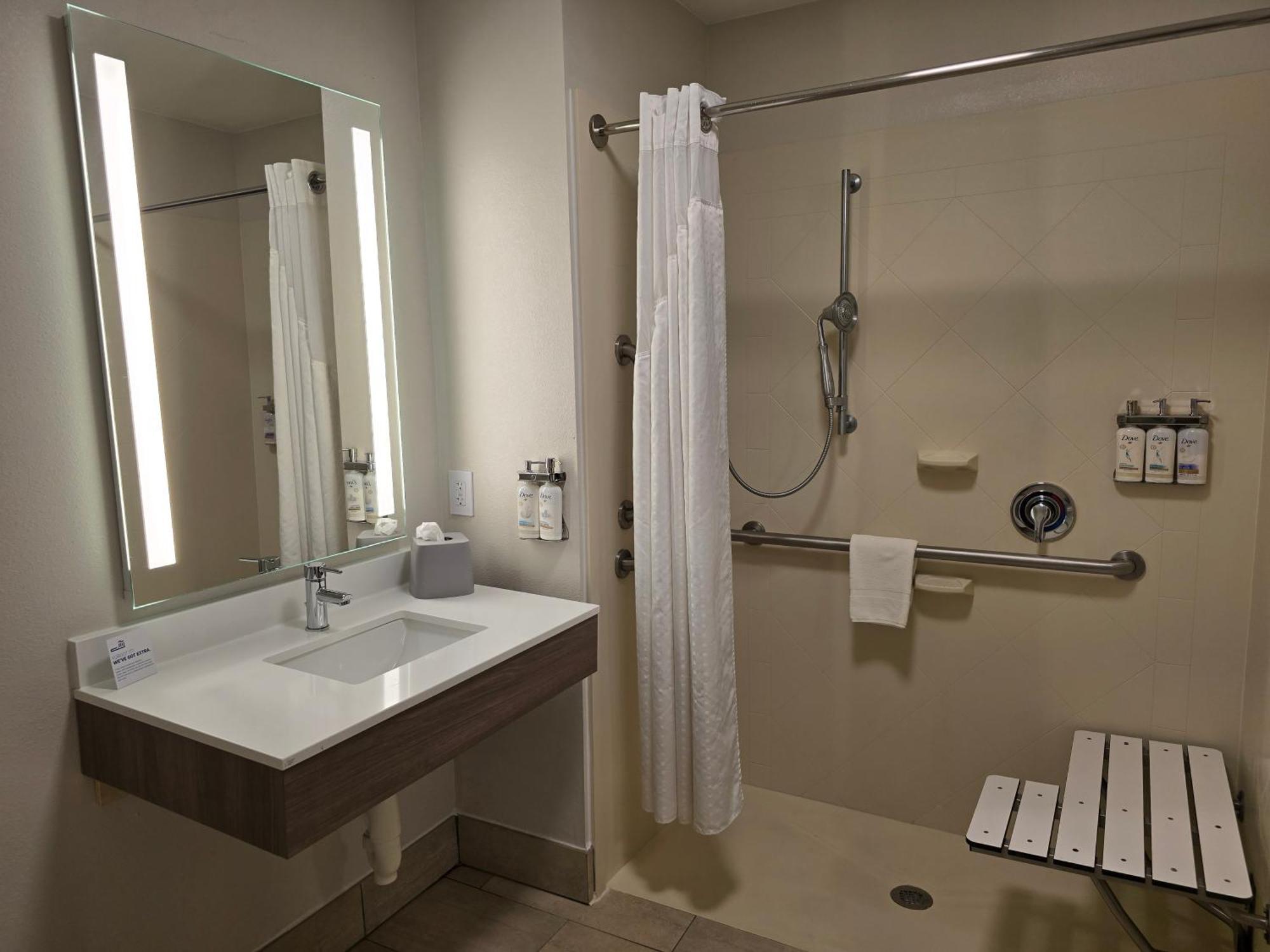 Express & - Smithfield/selma By Ihg Smithfield